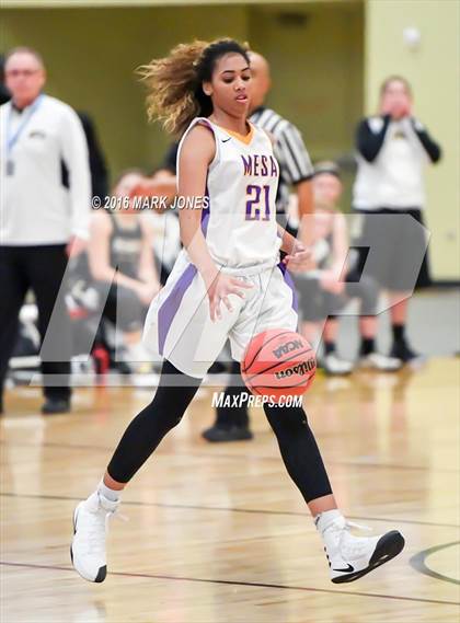 Thumbnail 2 in Fremont vs. Mesa (Nike Tournament of Champions) photogallery.