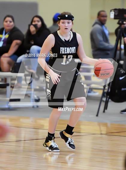 Thumbnail 1 in Fremont vs. Mesa (Nike Tournament of Champions) photogallery.