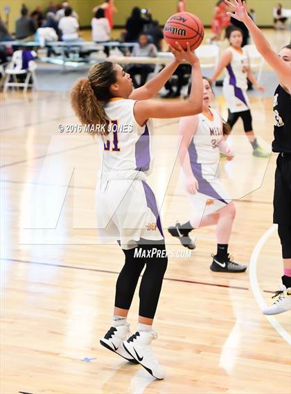 Thumbnail 2 in Fremont vs. Mesa (Nike Tournament of Champions) photogallery.