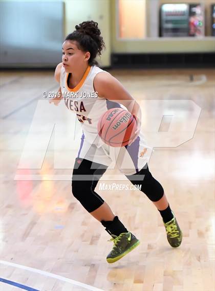 Thumbnail 1 in Fremont vs. Mesa (Nike Tournament of Champions) photogallery.