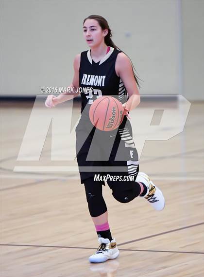 Thumbnail 1 in Fremont vs. Mesa (Nike Tournament of Champions) photogallery.