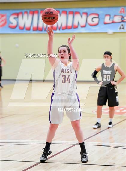 Thumbnail 1 in Fremont vs. Mesa (Nike Tournament of Champions) photogallery.