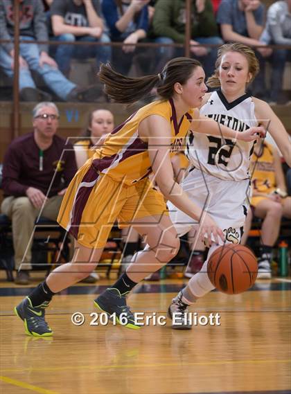 Thumbnail 3 in Elk County Catholic vs Keystone (PIAA District IX A Final) photogallery.