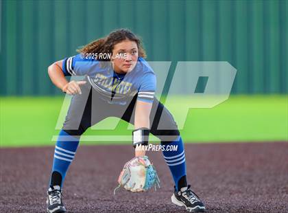 Thumbnail 2 in Stillwater @ Mustang photogallery.