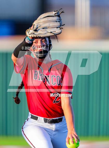Thumbnail 1 in Stillwater @ Mustang photogallery.