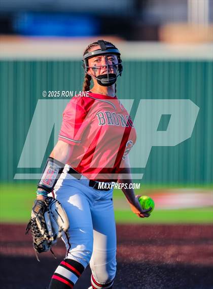 Thumbnail 3 in Stillwater @ Mustang photogallery.