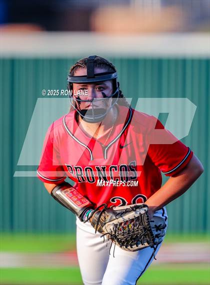 Thumbnail 3 in Stillwater @ Mustang photogallery.