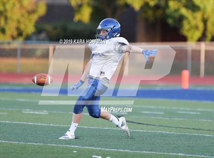 Thumbnail 1 in Lincoln vs Woodcreek (Scrimmage) photogallery.