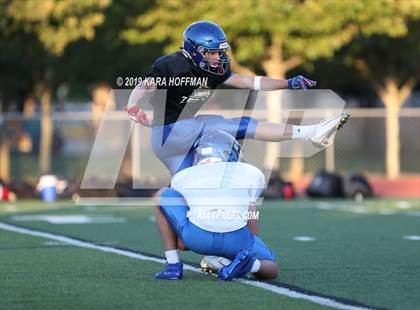 Thumbnail 3 in Lincoln vs Woodcreek (Scrimmage) photogallery.