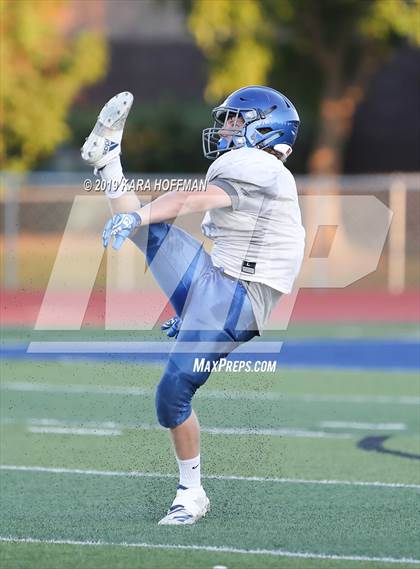 Thumbnail 1 in Lincoln vs Woodcreek (Scrimmage) photogallery.