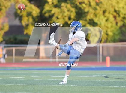 Thumbnail 1 in Lincoln vs Woodcreek (Scrimmage) photogallery.