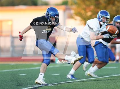 Thumbnail 1 in Lincoln vs Woodcreek (Scrimmage) photogallery.
