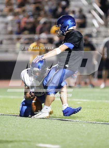 Thumbnail 2 in Lincoln vs Woodcreek (Scrimmage) photogallery.