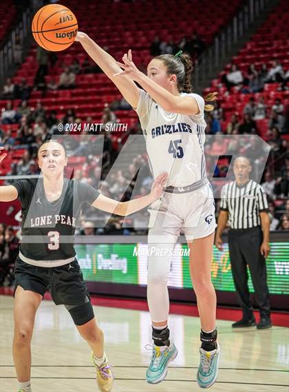 Thumbnail 3 in Copper Hills vs. Lone Peak (UHSAA 6A Final) photogallery.