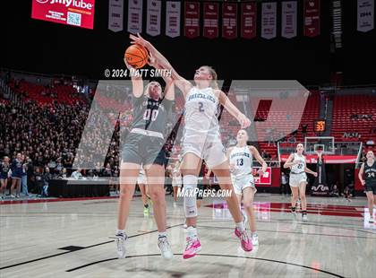 Thumbnail 3 in Copper Hills vs. Lone Peak (UHSAA 6A Final) photogallery.