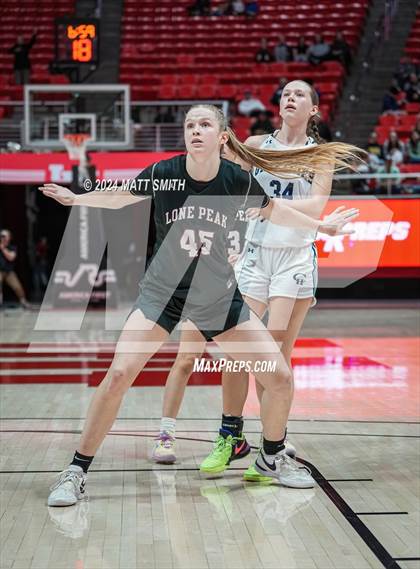 Thumbnail 2 in Copper Hills vs. Lone Peak (UHSAA 6A Final) photogallery.