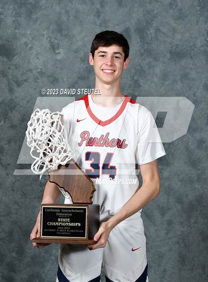 Thumbnail 1 in San Joaquin Memorial (CIF State D2 Award Photos) photogallery.