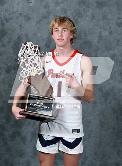 Thumbnail 1 in San Joaquin Memorial (CIF State D2 Award Photos) photogallery.