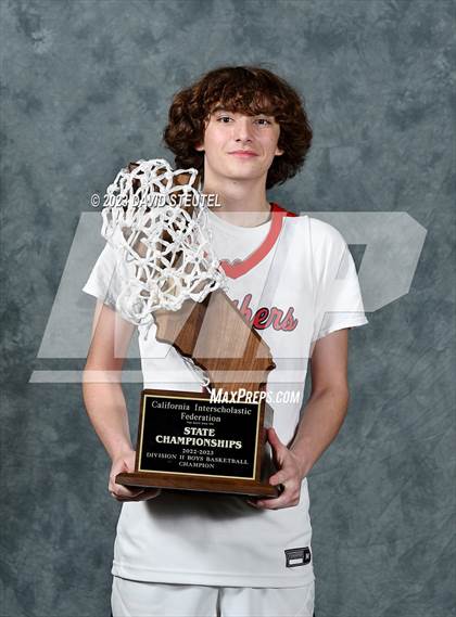 Thumbnail 2 in San Joaquin Memorial (CIF State D2 Award Photos) photogallery.