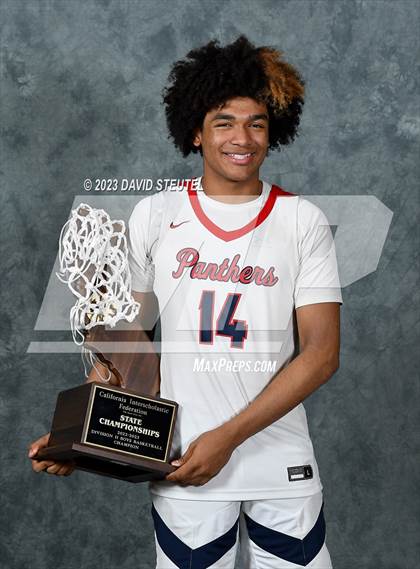 Thumbnail 1 in San Joaquin Memorial (CIF State D2 Award Photos) photogallery.