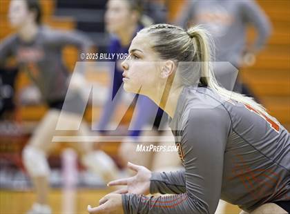 Thumbnail 1 in JV: Grand Saline vs Mineola photogallery.