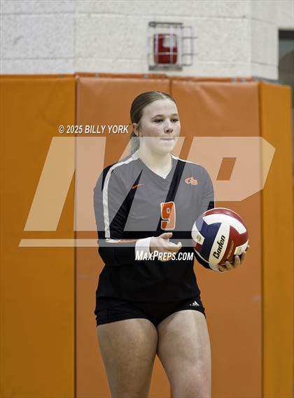 Thumbnail 3 in JV: Grand Saline vs Mineola photogallery.