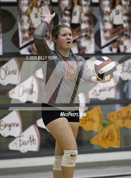 Thumbnail 3 in JV: Grand Saline vs Mineola photogallery.
