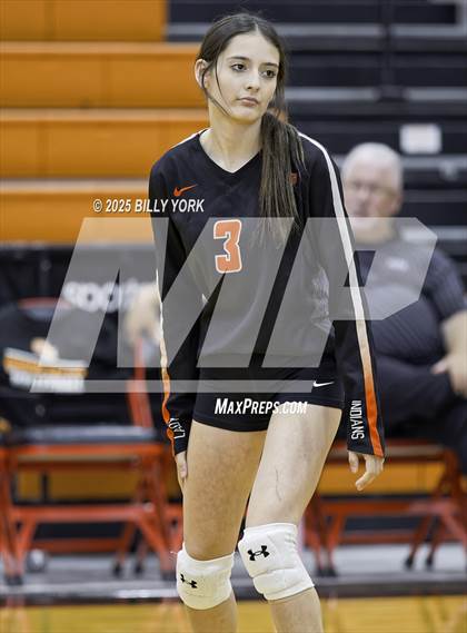 Thumbnail 3 in JV: Grand Saline vs Mineola photogallery.