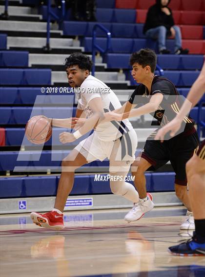 Thumbnail 3 in Point Loma @ Montgomery (37th Annual Aztec Holiday Classic) photogallery.