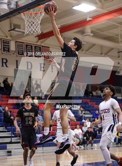Thumbnail 1 in Point Loma @ Montgomery (37th Annual Aztec Holiday Classic) photogallery.