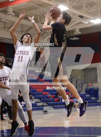 Thumbnail 1 in Point Loma @ Montgomery (37th Annual Aztec Holiday Classic) photogallery.