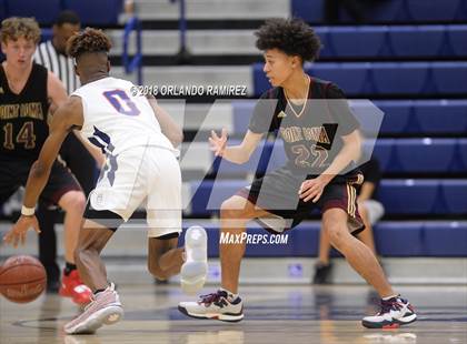 Thumbnail 3 in Point Loma @ Montgomery (37th Annual Aztec Holiday Classic) photogallery.