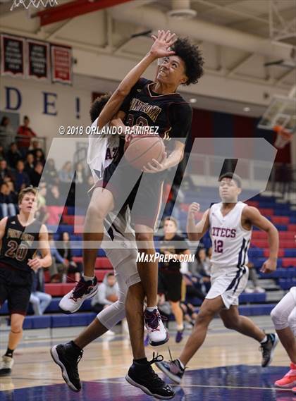 Thumbnail 2 in Point Loma @ Montgomery (37th Annual Aztec Holiday Classic) photogallery.
