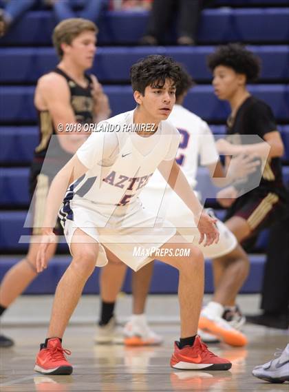 Thumbnail 3 in Point Loma @ Montgomery (37th Annual Aztec Holiday Classic) photogallery.