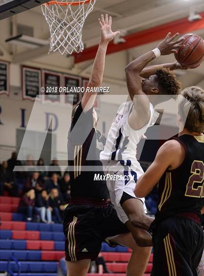 Thumbnail 1 in Point Loma @ Montgomery (37th Annual Aztec Holiday Classic) photogallery.