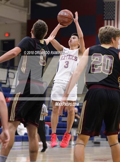 Thumbnail 2 in Point Loma @ Montgomery (37th Annual Aztec Holiday Classic) photogallery.