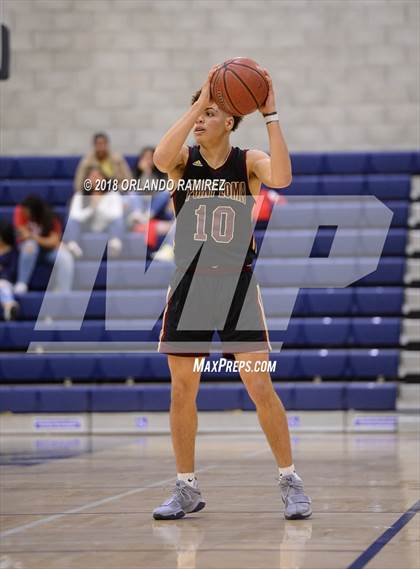 Thumbnail 3 in Point Loma @ Montgomery (37th Annual Aztec Holiday Classic) photogallery.