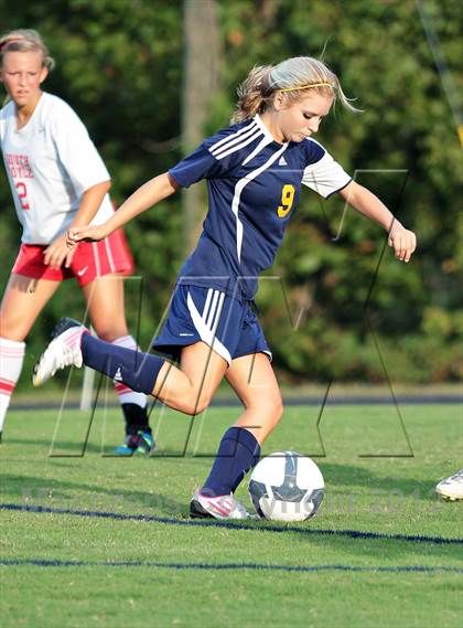 Thumbnail 2 in Seymour @  South-Doyle photogallery.