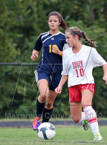 Thumbnail 1 in Seymour @  South-Doyle photogallery.