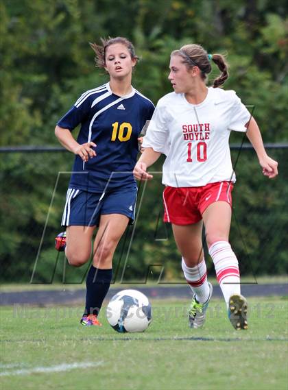 Thumbnail 3 in Seymour @  South-Doyle photogallery.