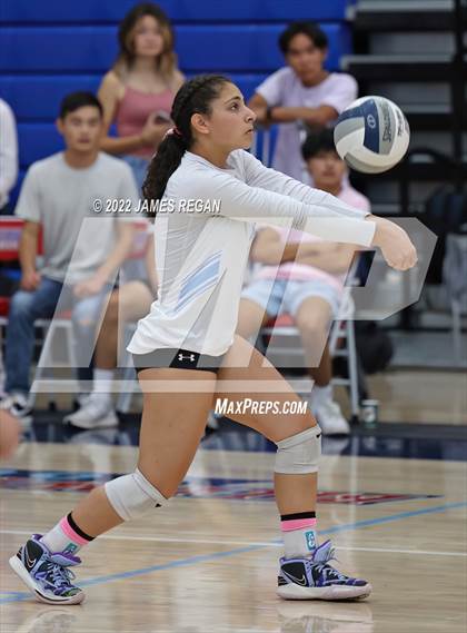 Thumbnail 2 in Aragon @ Hillsdale photogallery.