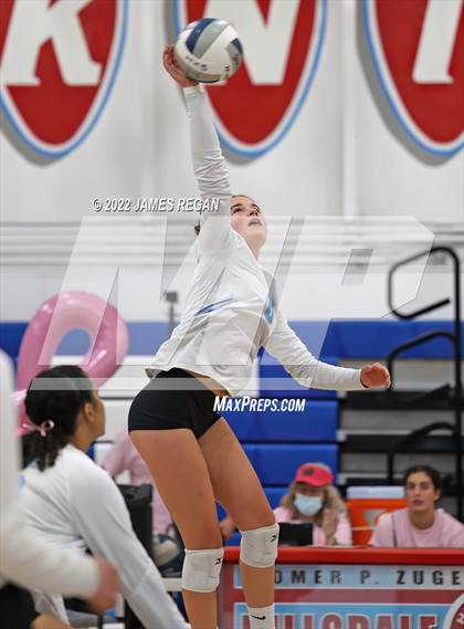 Thumbnail 2 in JV: Aragon @ Hillsdale photogallery.