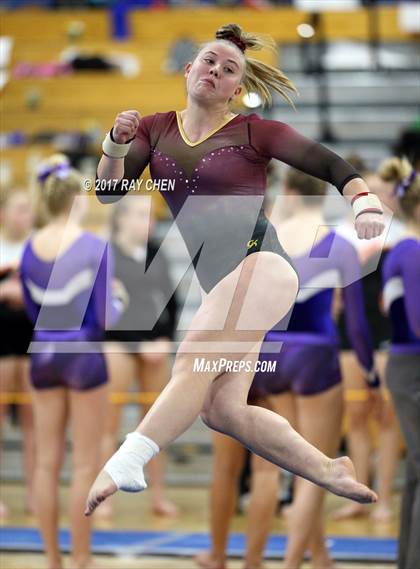 Thumbnail 3 in CHSAA 5A State Prelim photogallery.