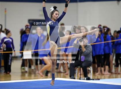 Thumbnail 1 in CHSAA 5A State Prelim photogallery.