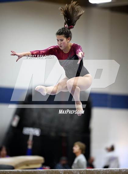 Thumbnail 1 in CHSAA 5A State Prelim photogallery.
