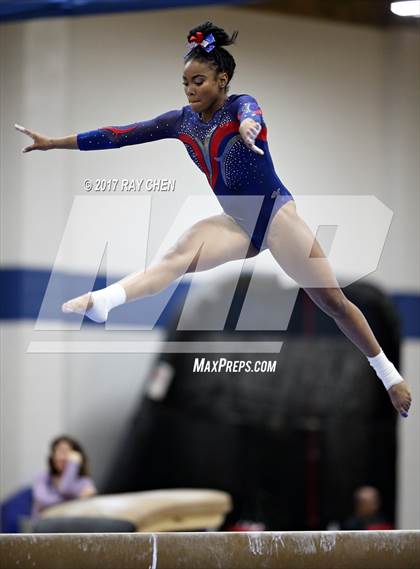 Thumbnail 3 in CHSAA 5A State Prelim photogallery.