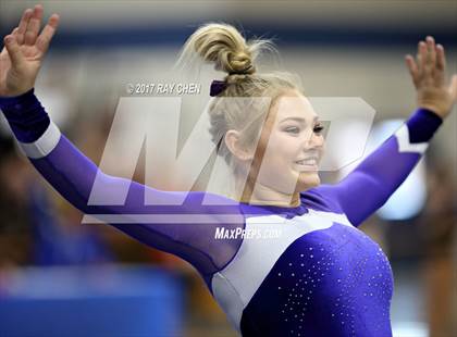 Thumbnail 2 in CHSAA 5A State Prelim photogallery.