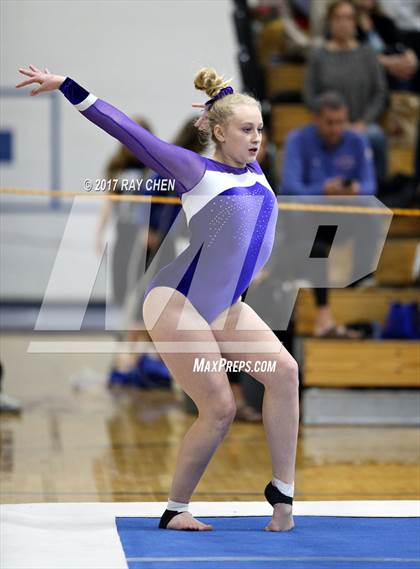Thumbnail 3 in CHSAA 5A State Prelim photogallery.