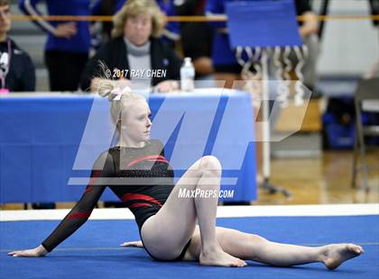 Thumbnail 1 in CHSAA 5A State Prelim photogallery.