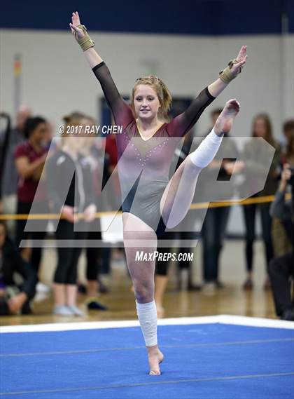 Thumbnail 2 in CHSAA 5A State Prelim photogallery.